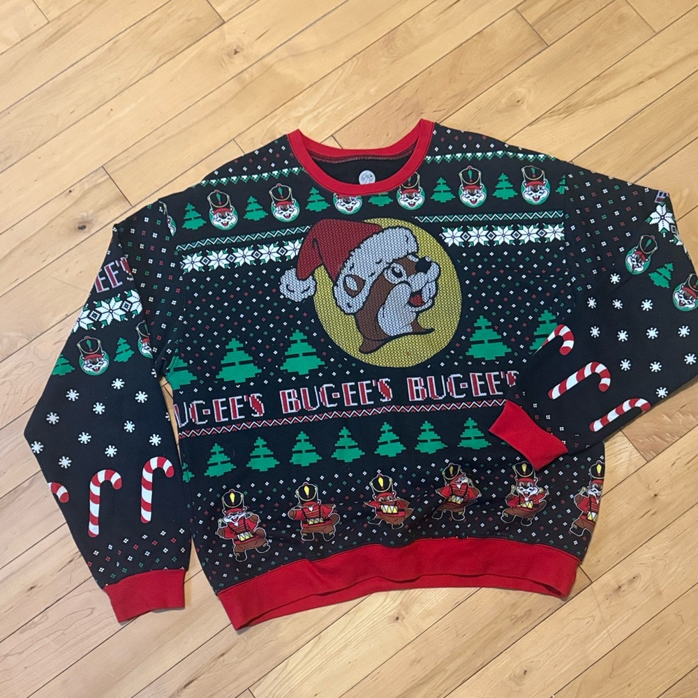 BUC-EE’S festive Christmas shirt
